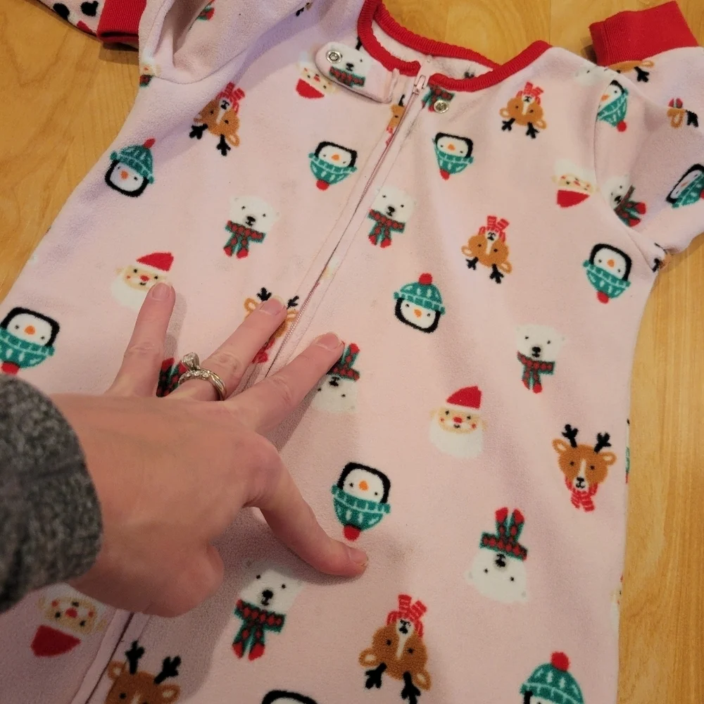 Carter's Christmas Pajamas Fleece Long Sleeve Footie Pajamas Size 24 Months